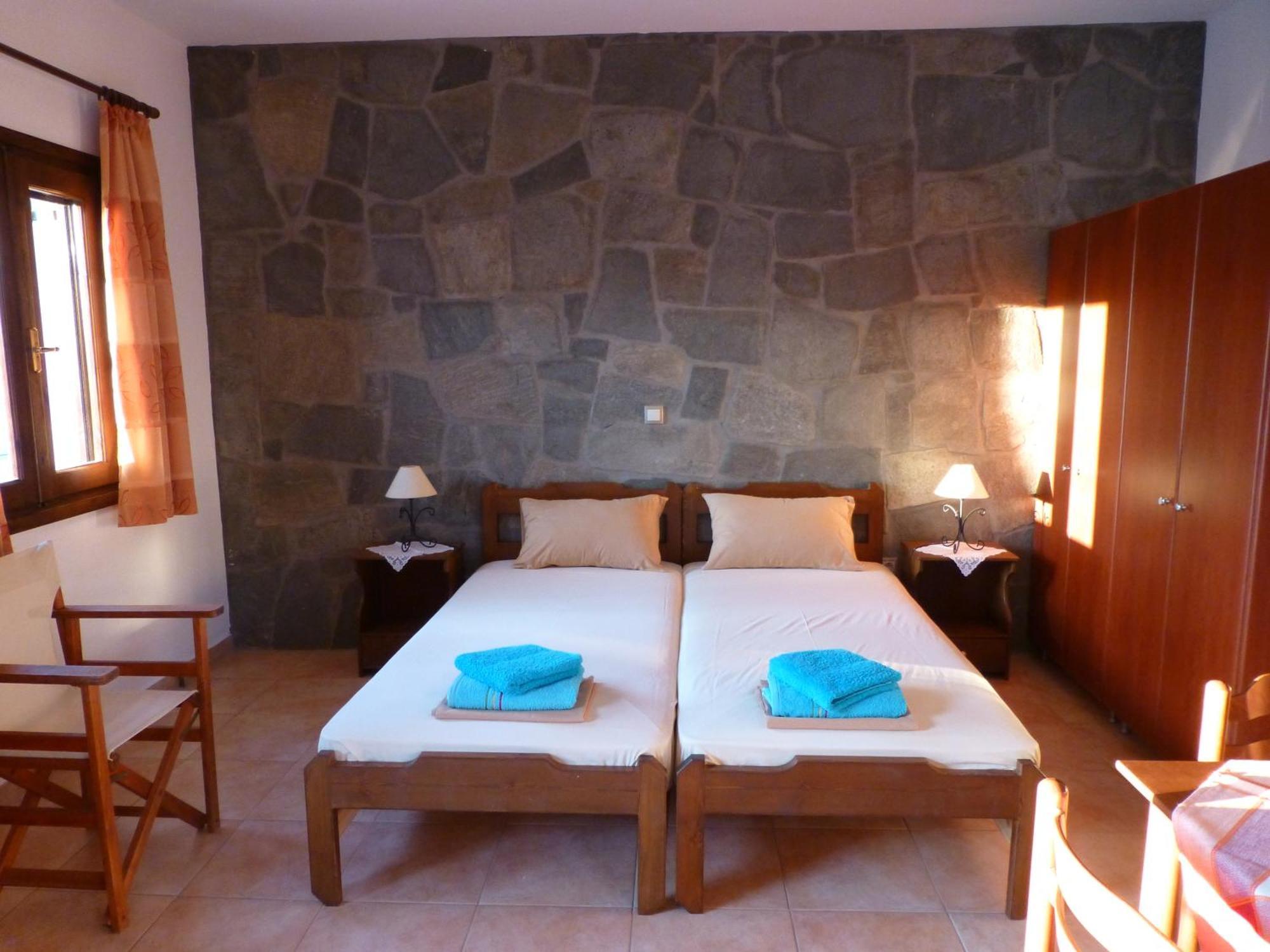Efterpi Apartment Myrina Ngoại thất bức ảnh